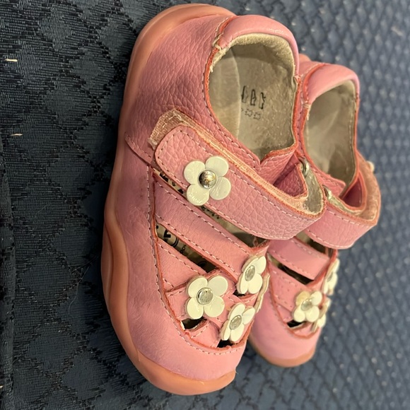 Toddler Pediped Mary Janes, Size 5.5 - Picture 5 of 12